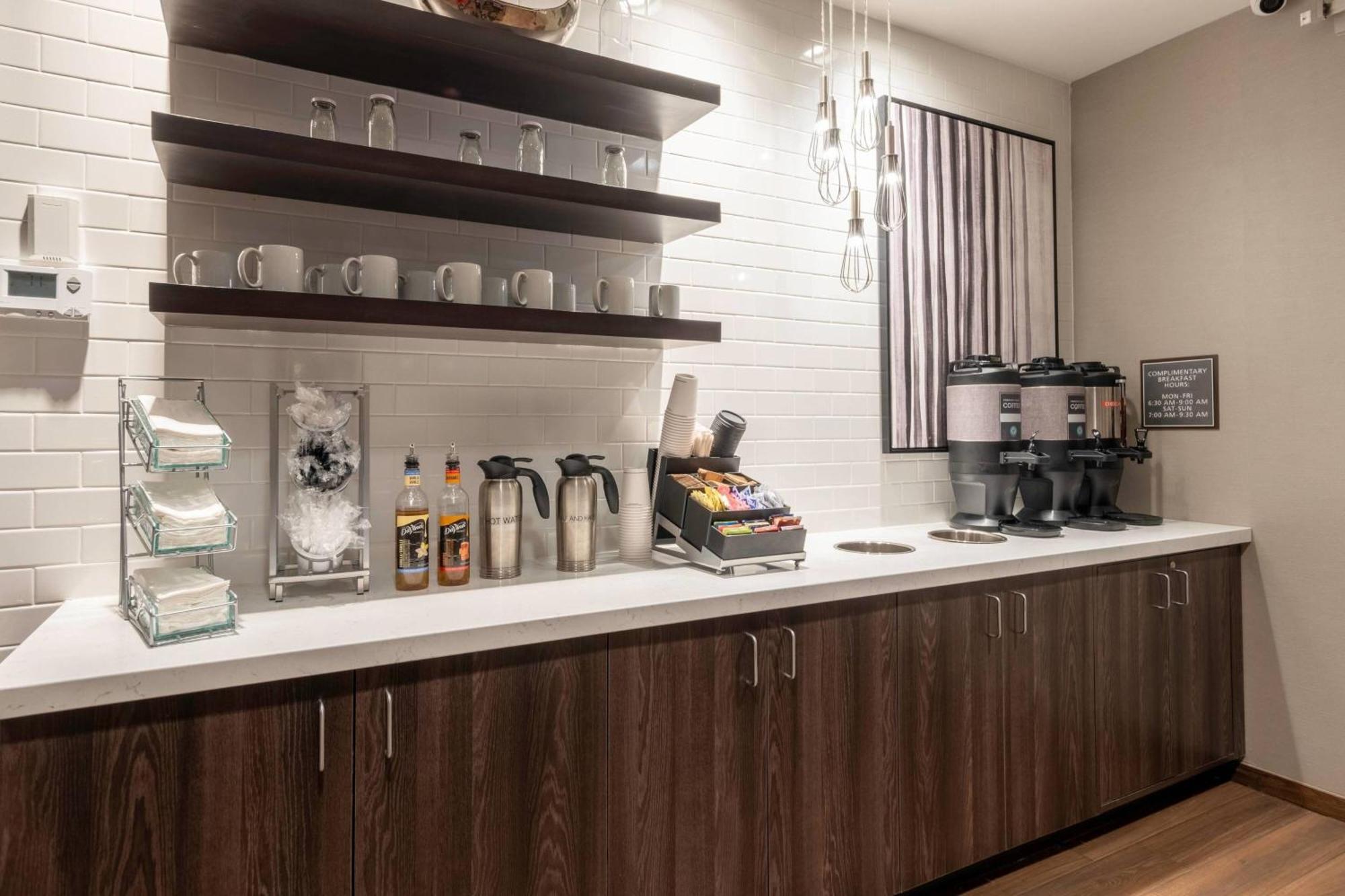 שורט פאמפ Residence Inn By Marriott Richmond At The Notch מראה חיצוני תמונה