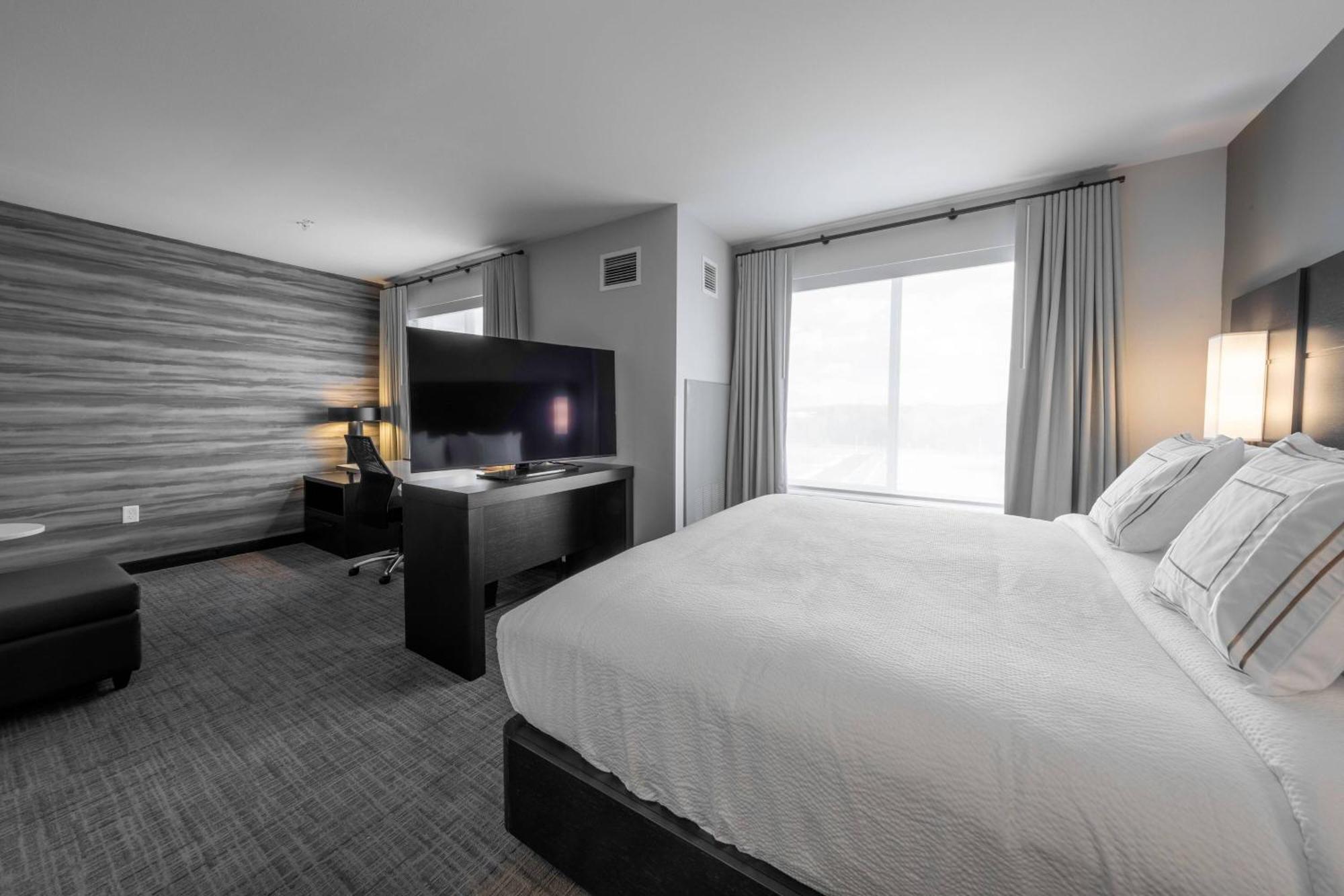 שורט פאמפ Residence Inn By Marriott Richmond At The Notch מראה חיצוני תמונה