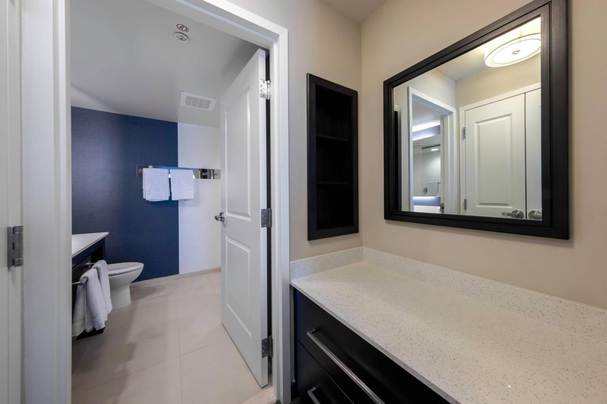 שורט פאמפ Residence Inn By Marriott Richmond At The Notch מראה חיצוני תמונה