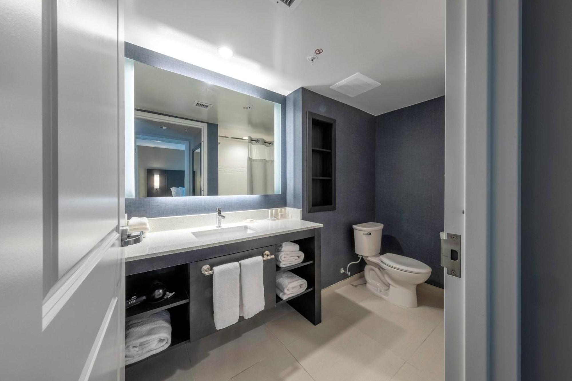 שורט פאמפ Residence Inn By Marriott Richmond At The Notch מראה חיצוני תמונה